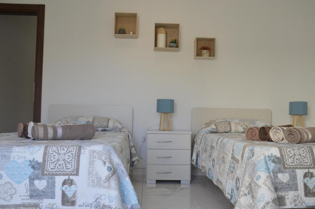 Lorenza Letting Marsaxlokk